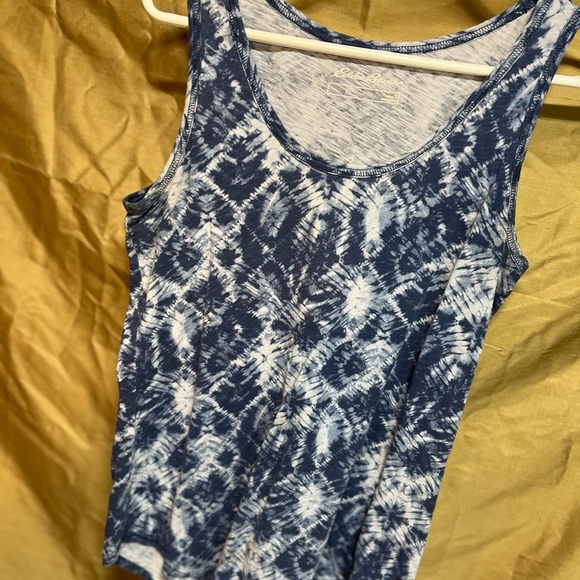 Eddie Bauer tank. Reduced to sell!!! - Picture 3 of 4